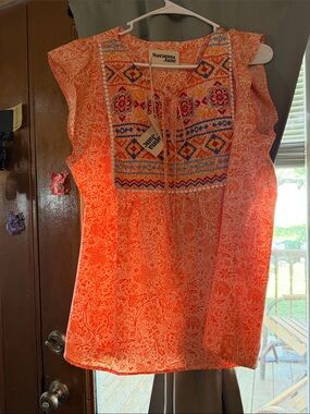 NWT Savanna Jane top size large